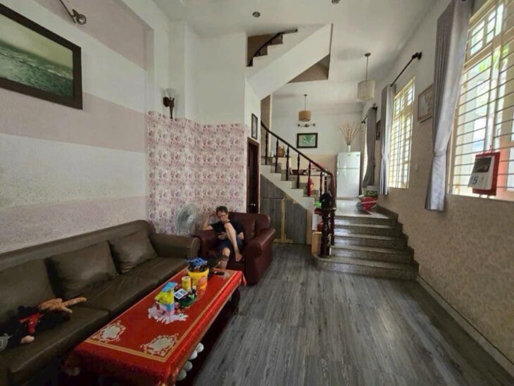 MẶT TIỀN ĐƯỜNG SỐ 25 TÂN QUY , QUẬN 7 – 4 TẦNG – NGANG 5 – Giá 9Ty9.