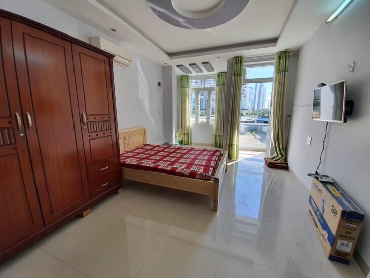 Bán nhà 3 tầng phố Tây gần biển, hẻm Tuệ Tĩnh – Lộc Thọ, Nha Trang chỉ 4.7 tỷ (Đang cho thuê)