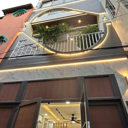 Đường Lý Thái Tổ Phường 9 Quận 10 Nhà Xây Mới