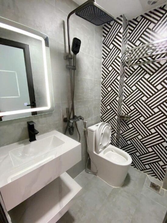 Siêu phẩm Mỹ Đình cùng phân khúc, diện tích 48m2, mặt tiền 4m. Oto tránh, nhà đẹp ở ngay