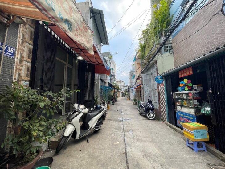 SIÊU PHẨM NHÀ CHỈ 1 SẸC ĐƯỜNG CHIẾN LƯỢC HXH 5M THÔNG, 3 TẦNG BTCT.