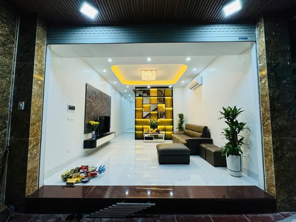 Gia đình bán liền kề KĐT An Hưng, gần hồ, giá tốt, sổ đỏ cầm tay, sẵn giao dịch