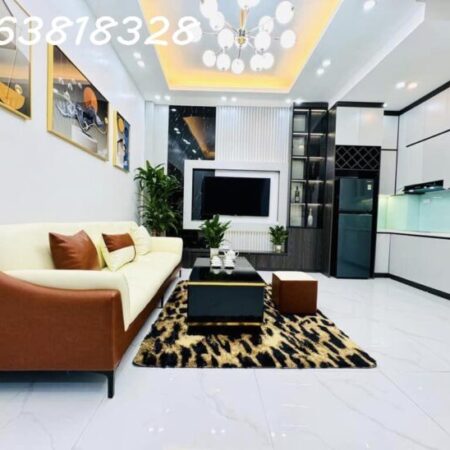 LÔ GÓC THUỴ KHUÊ – SÁT HỒ – NGÕ THÔNG KINH DOANH – Ô TÔ 5 TẠ ĐỖ CỬA – 3 BƯỚC LĂNG BÁC – TIỆN ÍCH