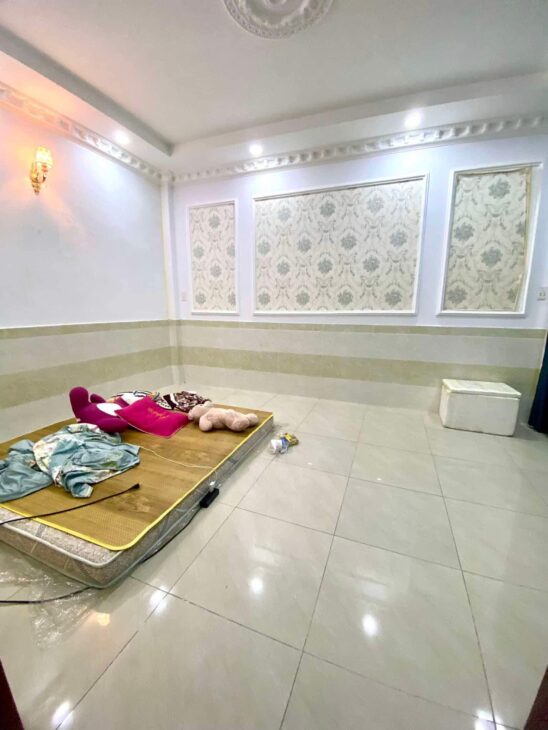 SIÊU PHẨM 4 TẦNG THIẾT KẾ QUÝ TỘC CHÂU ÂU – KHU PHÂN LÔ VIP NHẤT HT17 – ĐƯỜNG NHỰA 10M.