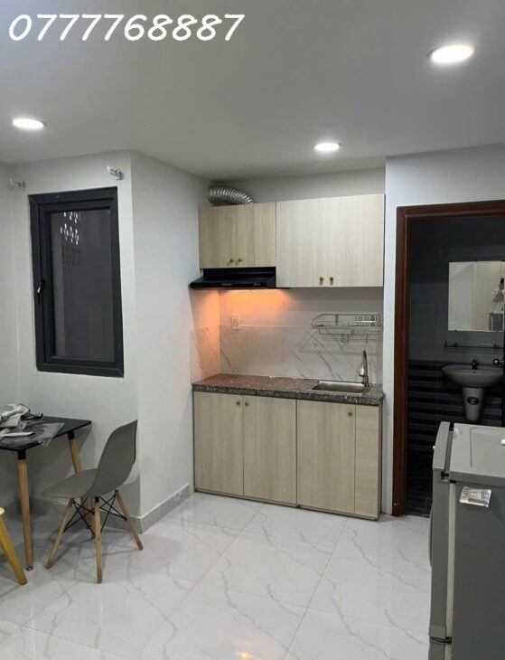 Bán Tòa nhà CHDV HXH Lê Quang Định, 6 tầng HĐT 60tr/ tháng