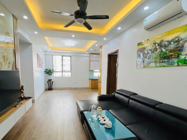 Chính chủ bán căn hộ 3PN tầng 19 toà CT2 A Tân Tây Đô full nội thất