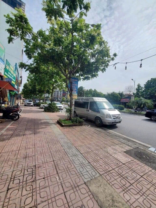 ĐẤT ĐẸP – GIÁ TỐT – Vị Trí Đắc Địa Tại Mặt đường Phố Hồng Tiến, Bồ Đề, Long Biên, Hà Nội
