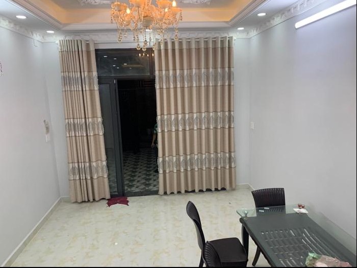 Nhà mặt tiền đường 6m, lô nhì đường Dương Cát Lợi, Thị Trấn Nhà Bè, 4×15, 3 tầng, sổ riêng, chỉ