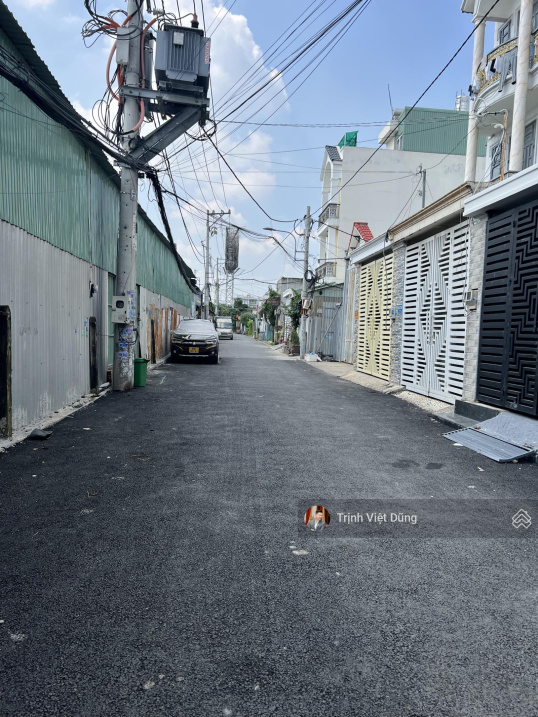 Nhà Phạm Văn Đồng Hẻm Xe Hơi, Giá 5,1 , 52m2, 3PN, 3WC, mặt tiền 4m