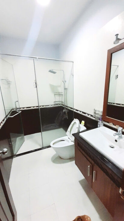 BÁN NHÀ HIỆP BÌNH PHƯỚC, ĐƯỜNG 27, SIÊU PHẨM 5 TẦNG ĐẸP LUNG LINH 91M2. DỌN NGAY VÀO ĐÓN TẾT. NHỈNH