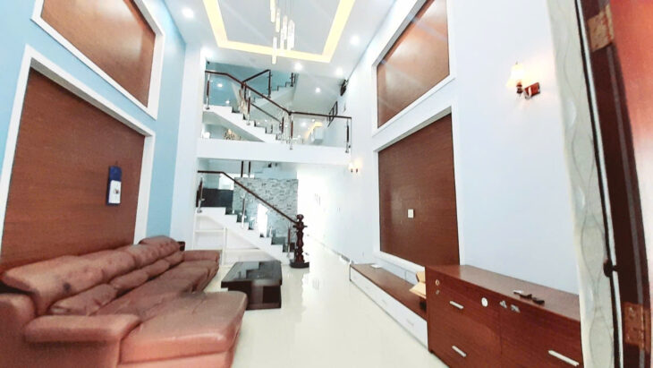 BÁN NHÀ HIỆP BÌNH PHƯỚC, ĐƯỜNG 27, SIÊU PHẨM 5 TẦNG ĐẸP LUNG LINH 91M2. DỌN NGAY VÀO ĐÓN TẾT. NHỈNH
