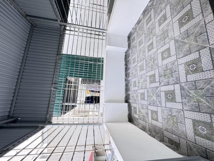 NHÀ MỚI PHÂN LÔ CỔ NHUẾ 33M2 x 5T, Ô TÔ, LÔ GÓC CHỈ 6.1 TỶ