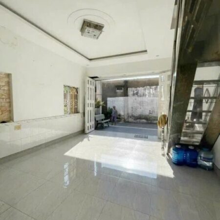 Bán căn nhà 1trệt 1 lầu DT đất 92m2, hẻm xe hơi đường TL43, phường Bình Chiểu, Thủ Đức, 5.4 tỷ