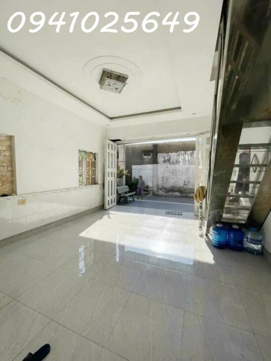 Bán căn nhà 1trệt 1 lầu DT đất 92m2, hẻm xe hơi đường TL43, phường Bình Chiểu, Thủ Đức, 5.4 tỷ