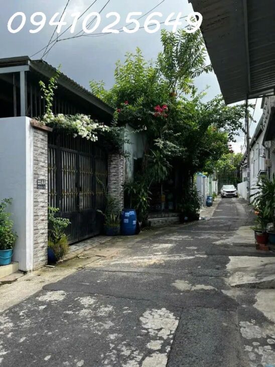 Bán nhà 1trệt 1 lầu DT đất 143m2, hẻm ô tô đường Quốc lộ 1K, phường Linh Trung, Thủ Đức, 7.9tỷ