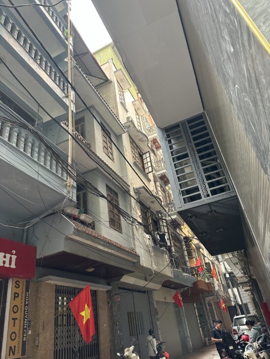 Bán nhà 40m2-4 tầng Hoàng Quốc Việt Cầu Giấy HN