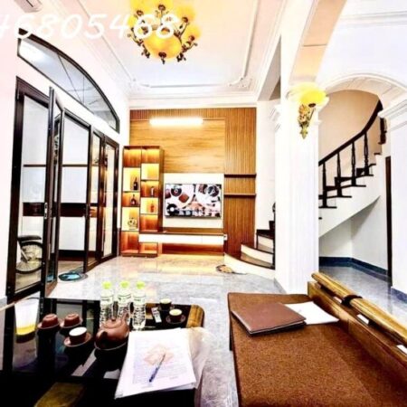 LOANH QUANH HƠN 9 TỎI CÓ NGAY 1 CĂN NHÀ MỚI 50M,4T,5m MT TẠI LÁNG HẠ, ĐỐNG ĐA, FULL NỘI THẤT XỊN