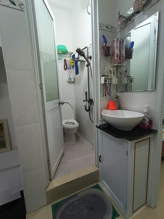 BÁN NHÀ 3 TẦNG TRẦN CAO VÂN GIÁ 2TY85