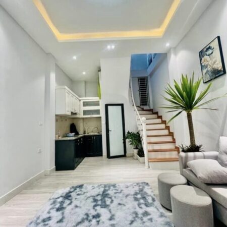 Cực Vip Mỹ Đình,Lô góc, Oto tránh, diện tích 50m2, mặt tiền 4m. Full nội thất mới .