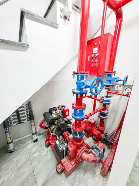 HIẾM – HÒ TÙNG MẬU 97M2 x 8T THANG MÁY, Ô TÔ ĐỖ CỔNG 14P, 70TR/TH 15 TỶ