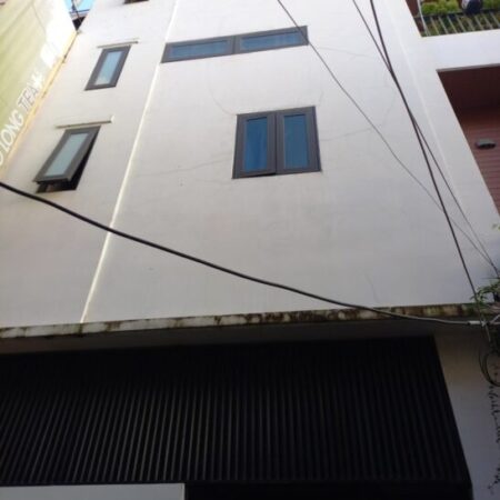 Toà căn hộ mới kiệt Oto Núi Thành, gần các trường ĐH , 3T x 7P, chỉ 5ty