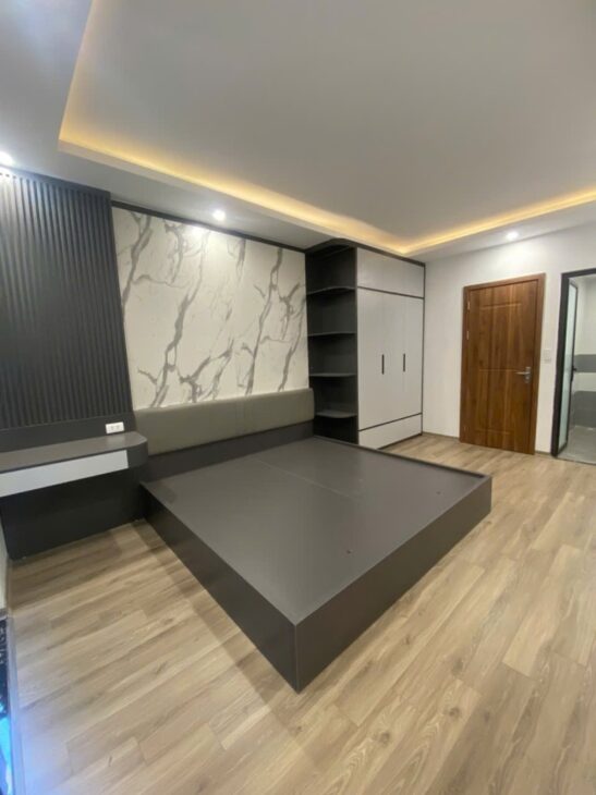 Bán nhà khu Văn Miếu 30m2 x 5T, mt 4m, 3 thoáng, 10m ra mặt phố, 7 tỷ