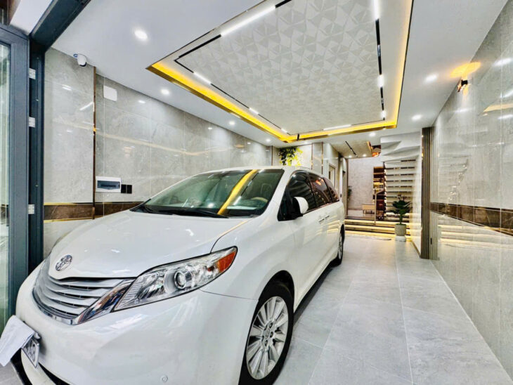 SIÊU PHẨM SMART HOME 5 TẦNG, GÒ VẤ, CÓ THANG MÁY, XE HƠI NGỦ TRONG NHÀ. NHÀ MỚI ĐẸP KHÔNG TỲ VÉT.