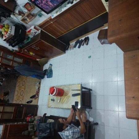 Kiệt OTO trải nhựa Hùng Vương, chỉ 3ty2, DT 62m2 x 3PN, tiện kinh doanh.