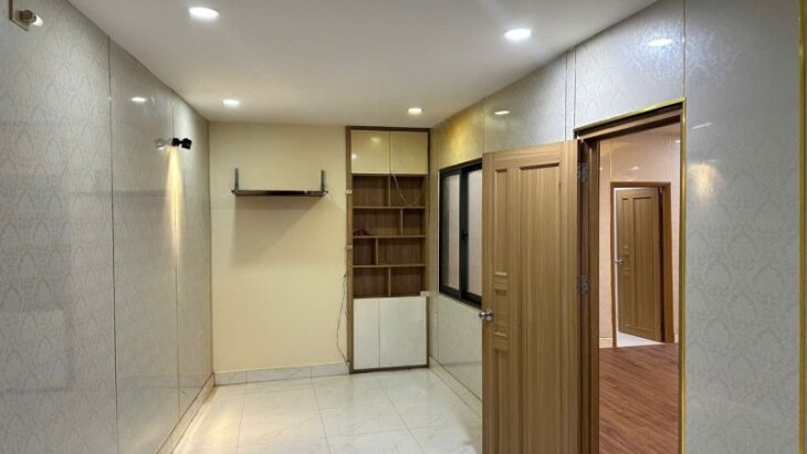 Bán nhà Lê Duẩn,gần chợ Cồn, 2 tầng 3PN, 78m2 ngang 7m, nhà đẹp, chỉ 3 ty 1.