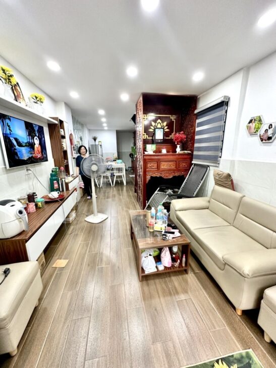 Bán Nhà Nguyễn Trung Trực 40m² – Vị Trí Lý Tưởng Kinh Doanh Spa