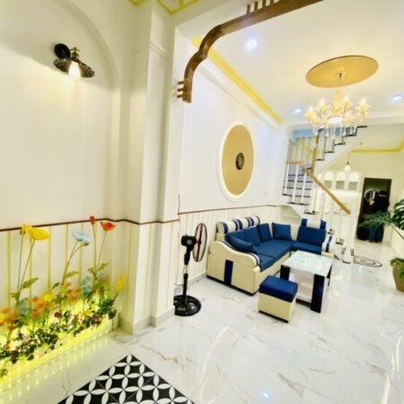 HOT KHU VỰC, Nhà gần chợ Gò Vấp, 34m2 3 lầu 3PN, 4.35tỷ TL 0964364745