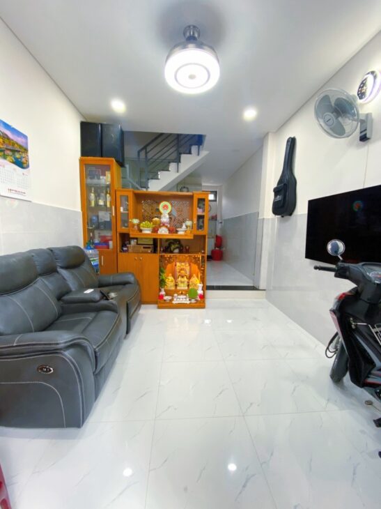 Bán nhà Phan Văn Trị – HXH – (7×9)m – DT 135,4m2 Sàn – 240/Y