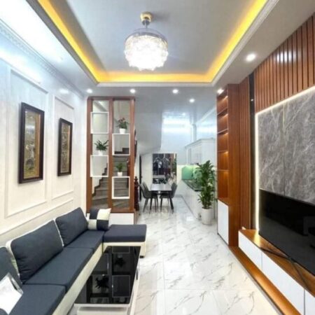 BÁN NHÀ THUỴ KHUÊ- NGÕ ĐẸP SÁT PHỐ- TẦM TIỀN HIẾM