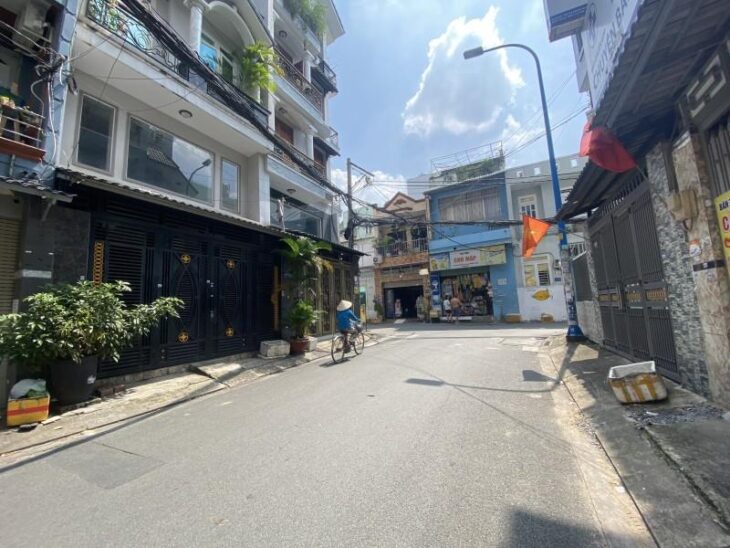 MẶT TIỀN HẺM 8M THÔNG TỨ TUNG PHAN HUY ÍCH P15 TÂN BÌNH 3 TẦNG DT 53 M2 GIÁ CHỈ NHỈNH 6 TỶ