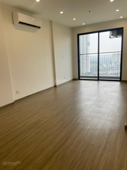 Nguyên căn mặt phố Hoàng Cầu – Ô Chợ Dừa 65m2x6T MT5m thang máy, full ĐH, nhà mới vỉa hè rộng 40tr