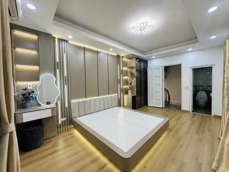 Bán nhà Gốc Đề, Minh Khai, nhà dân xây, 40m, 5,7 tỷ