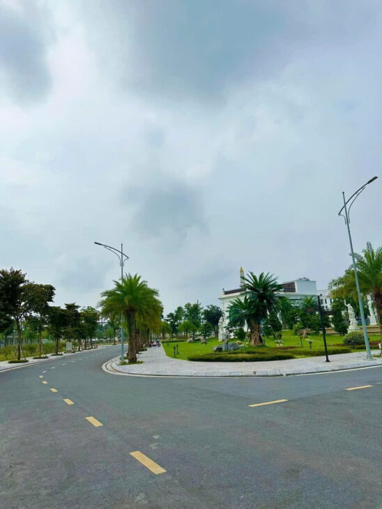 Cần bán căn shophouse 5 tầng Danko city Thái Nguyên nhìn ra tháp đồng hồ chỉ từ 2,5 tỷ