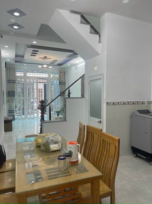 HẺM 2279 NHÀ 2 MẶT HẺM XE HƠI 3 TẦNG MỚI KENG THỊ TRẤN NHÀ BÈ – 51M2 – 5TY1.