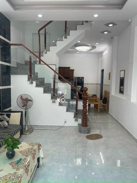 HẺM 2279 NHÀ 2 MẶT HẺM XE HƠI 3 TẦNG MỚI KENG THỊ TRẤN NHÀ BÈ – 51M2 – 5TY1.