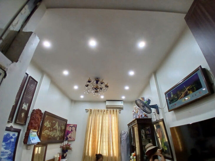 Bán gấp nhà mặt phố Minh Khai, vỉa hè to rộng ,oto đỗ cửa .DT41m2-5T. Cho thuê dòng tiền lớn