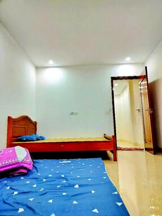 SIÊU PHẨM. Bán nhà Mỹ Đình, Nam Từ Liêm. Diện tích 35m2, mặt tiền 4m, 5 tầng gần phố.