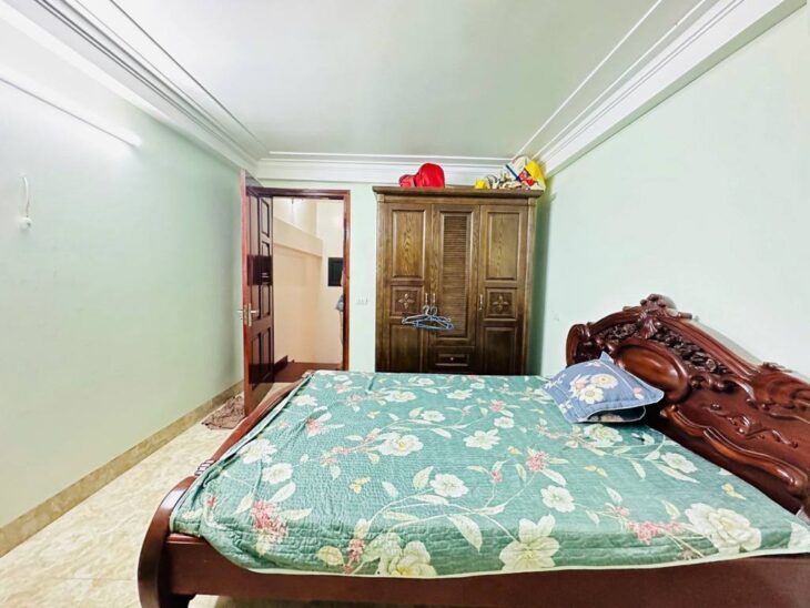 Bán Nhà MP TT Cầu Giấy, Vỉa Hè, Kinh Doanh Đỉnh, 50M – 16 Tỷ Hơn.