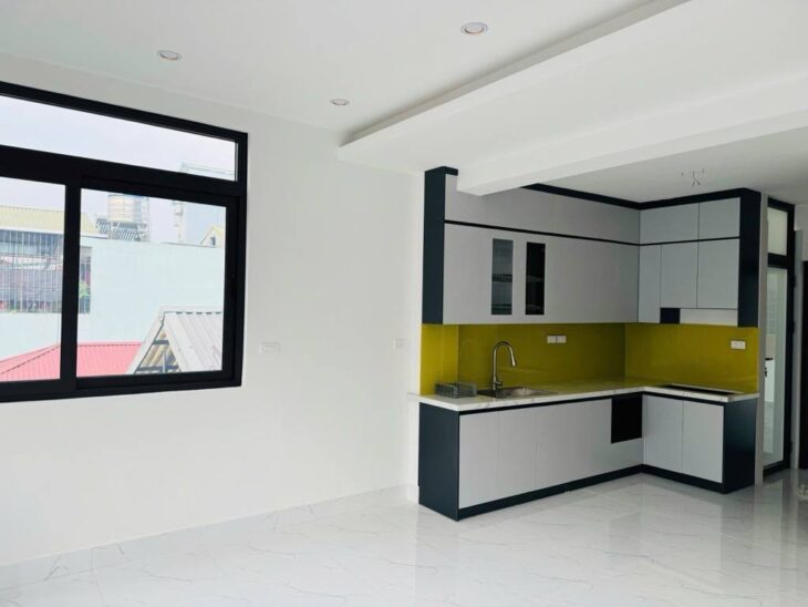 Bán Nhà Phân Lô Phố Lê Trọng Tấn – Gara Ô Tô, Thang Máy, DT 57m², MT 4.9m – 19 Tỷ Hơn.