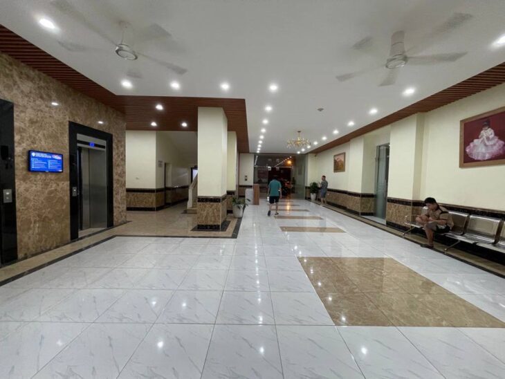 Bán Căn Hộ Chung Cư Nam Trung Yên – 2PN Rộng, 2WC, Phòng Khách VIP, Bếp Và Phòng Ăn Tiện Nghi 3,9 Tỷ