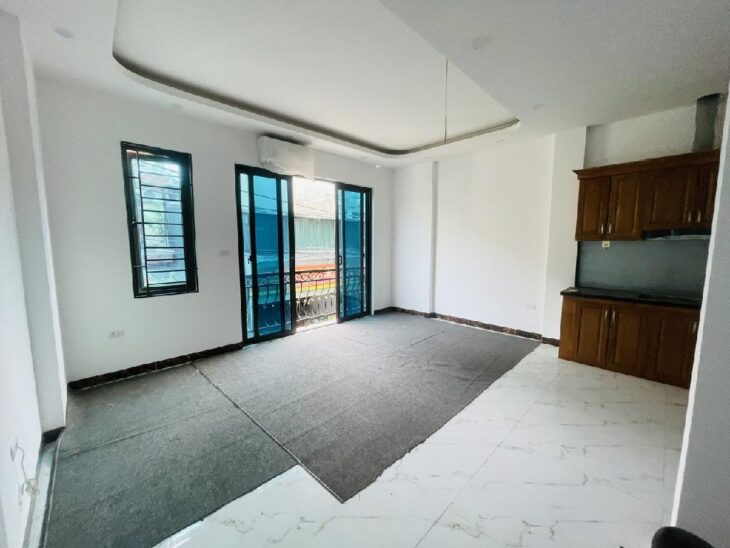 MẶT PHỐ KINH DOANH, MẶT TIỀN LÝ TƯỞNG, Ô TÔ PHI ẦM ẦM, NHÀ MỚI KINGKONG, TẶNG NỘI THẤT