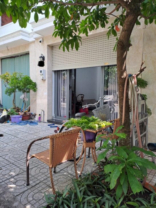 Nhà Khu Phân Lô Đồng Bộ – Gần Mặt Tiền – 4 Tầng Cốt Thép – 4 Phòng Ngủ – 5WC – Thới An, Quận 12.