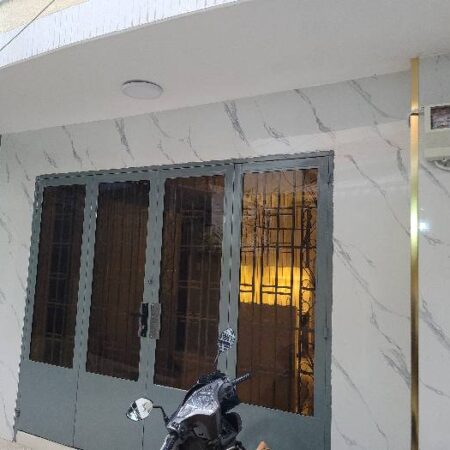 CHỈ 2.55 TỶ, CÓ NHÀ 2 TẦNG ĐẸP, ĐƯỜNG HƯNG PHÚ, P9Q8, Ở NGAY