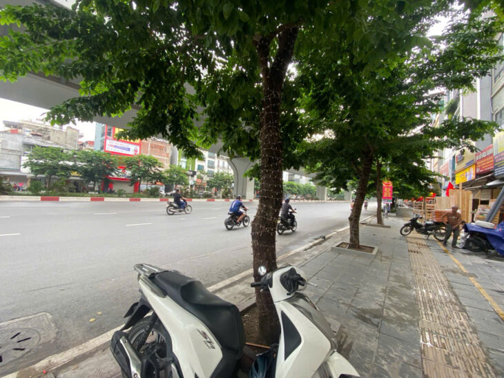 Bán gấp nhà mặt phố Minh Khai, vỉa hè to rộng ,oto đỗ cửa .DT41m2-5T. Cho thuê dòng tiền lớn