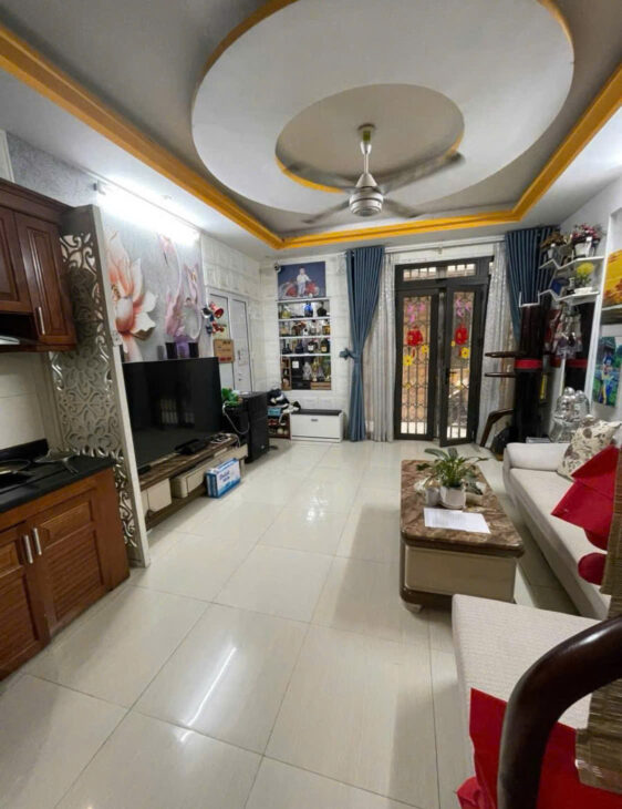 Bán nhà mặt phố Tân Triều – Lô góc – kinh doanh – 35m , 3 pn – nhỉnh 6 tỷ