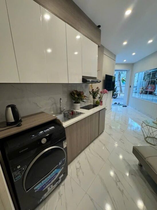 Bán Căn Hộ TT Tầng 1 Gần Hồ Thành Công, Vỉa Hè, Kinh Doanh, Ô Tô Tránh, DT 49M – 4 Tỷ Hơn.